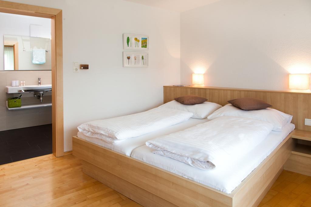 Gastehaus Frischhut Hotel Nassereith Eksteriør billede