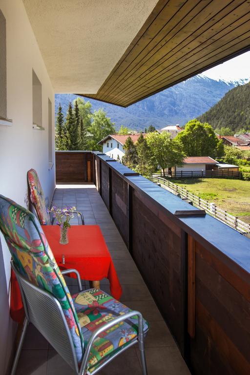Gastehaus Frischhut Hotel Nassereith Eksteriør billede