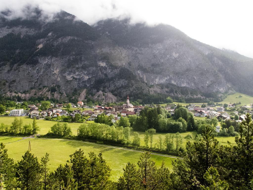 Gastehaus Frischhut Hotel Nassereith Eksteriør billede