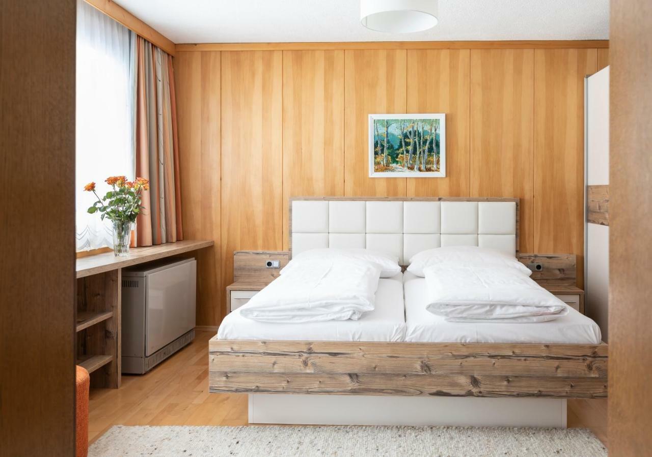 Gastehaus Frischhut Hotel Nassereith Eksteriør billede
